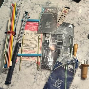 BIG LOT of KNITTING SUPPLIES NEEDLES